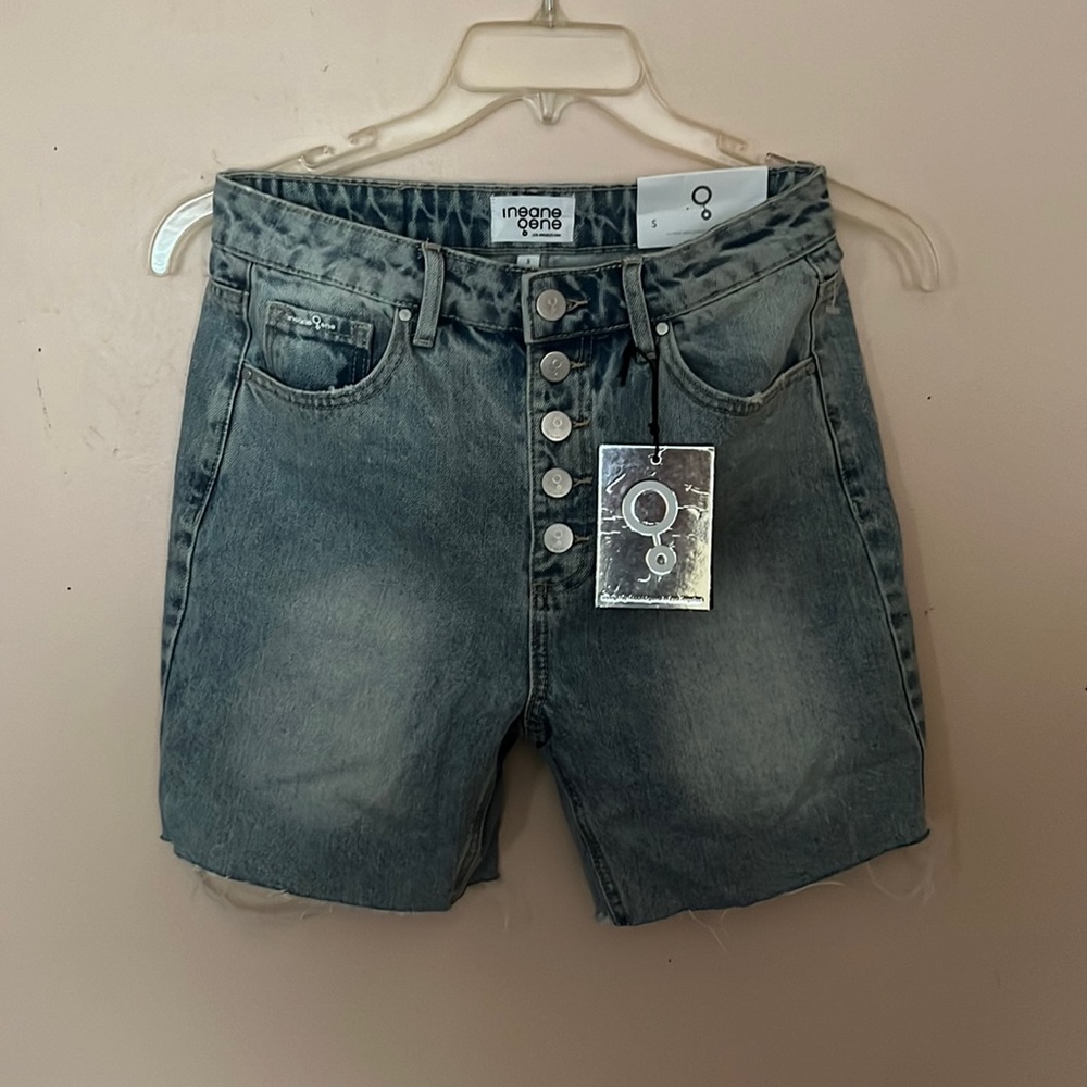 Woman’s Jean shorts size small